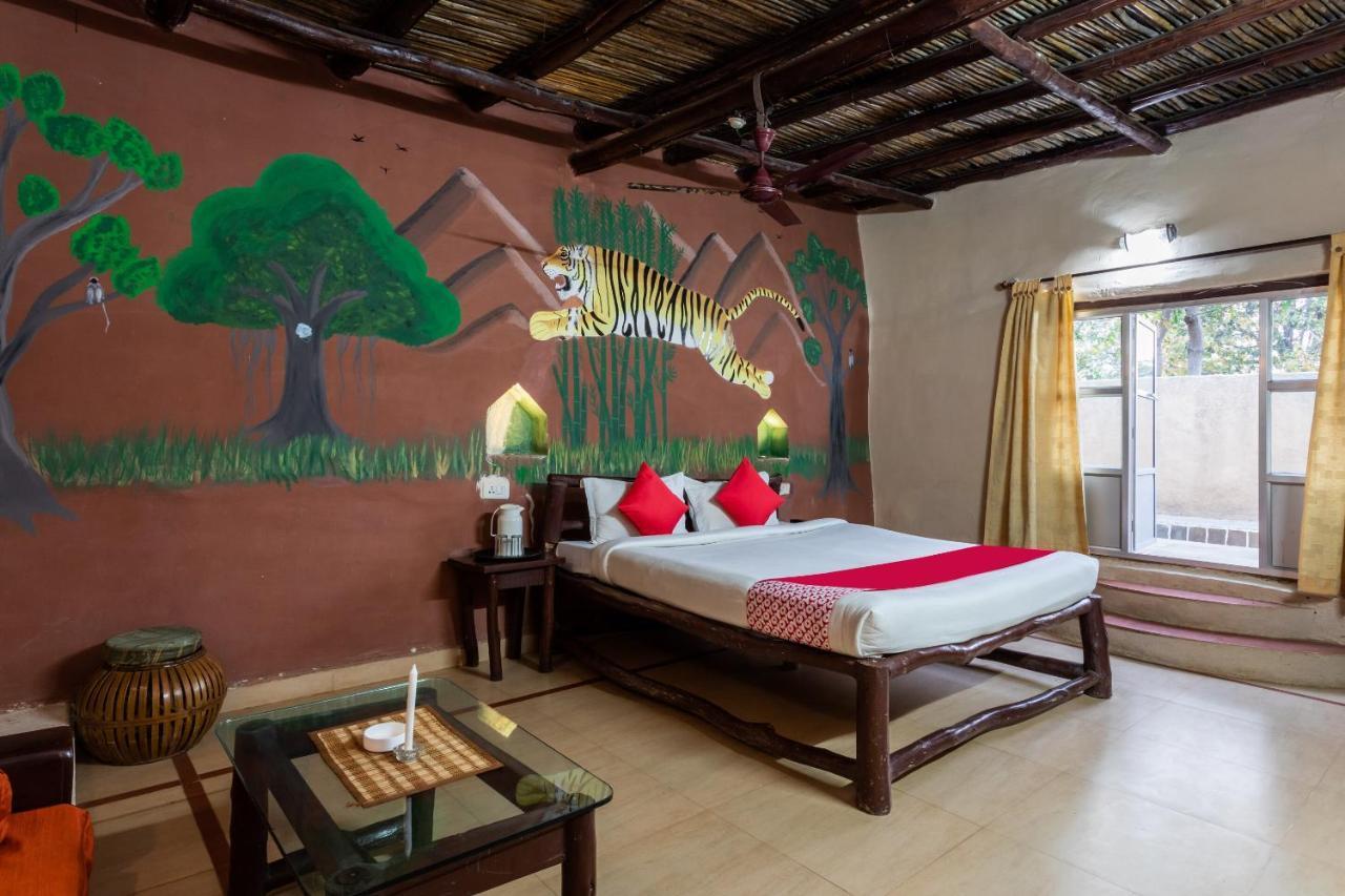 Kanha Village Eco Resort Buitenkant foto